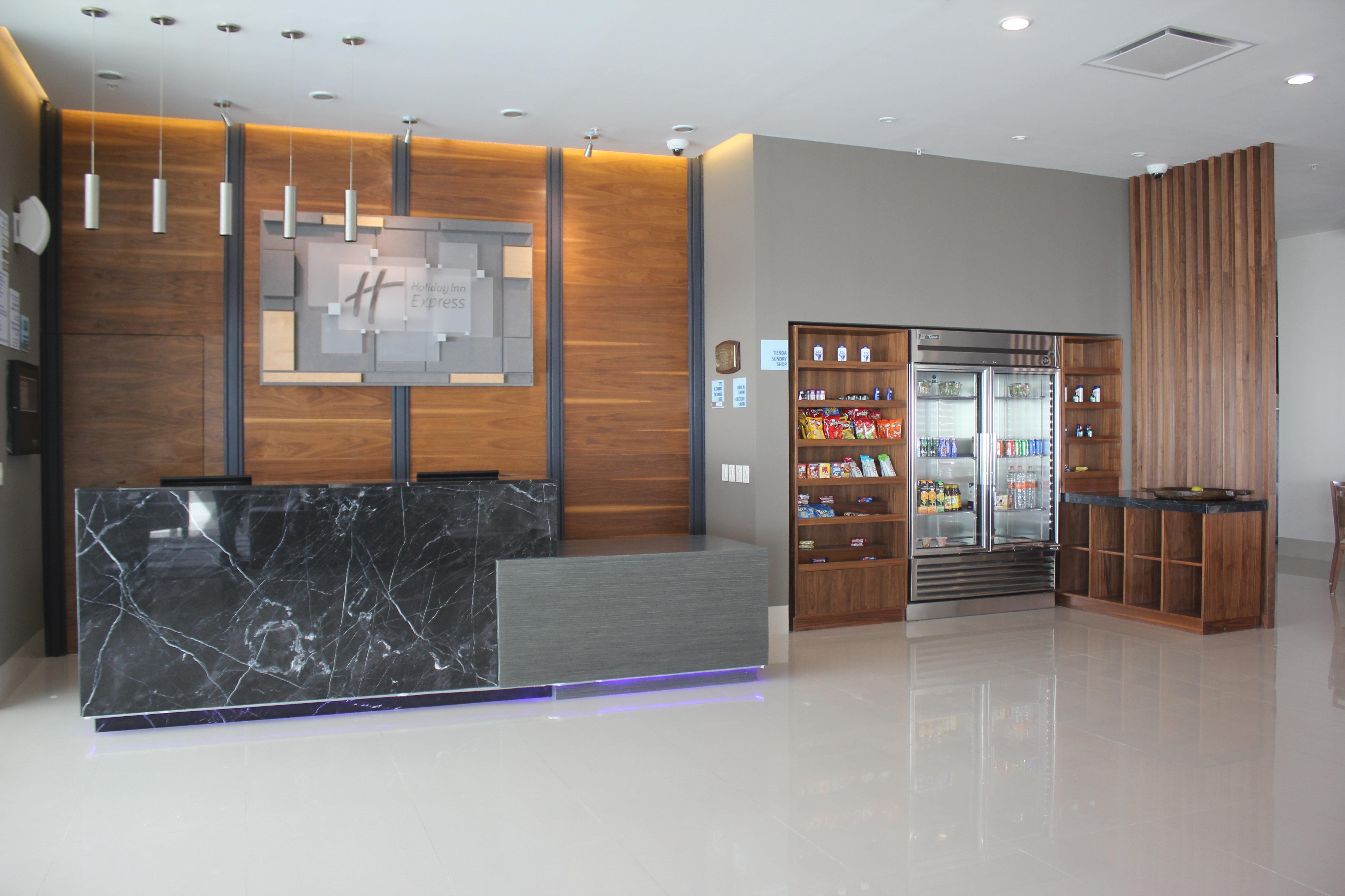 Holiday Inn Express & Suites Silao Aeropuerto Terminal By Ihg Exterior foto