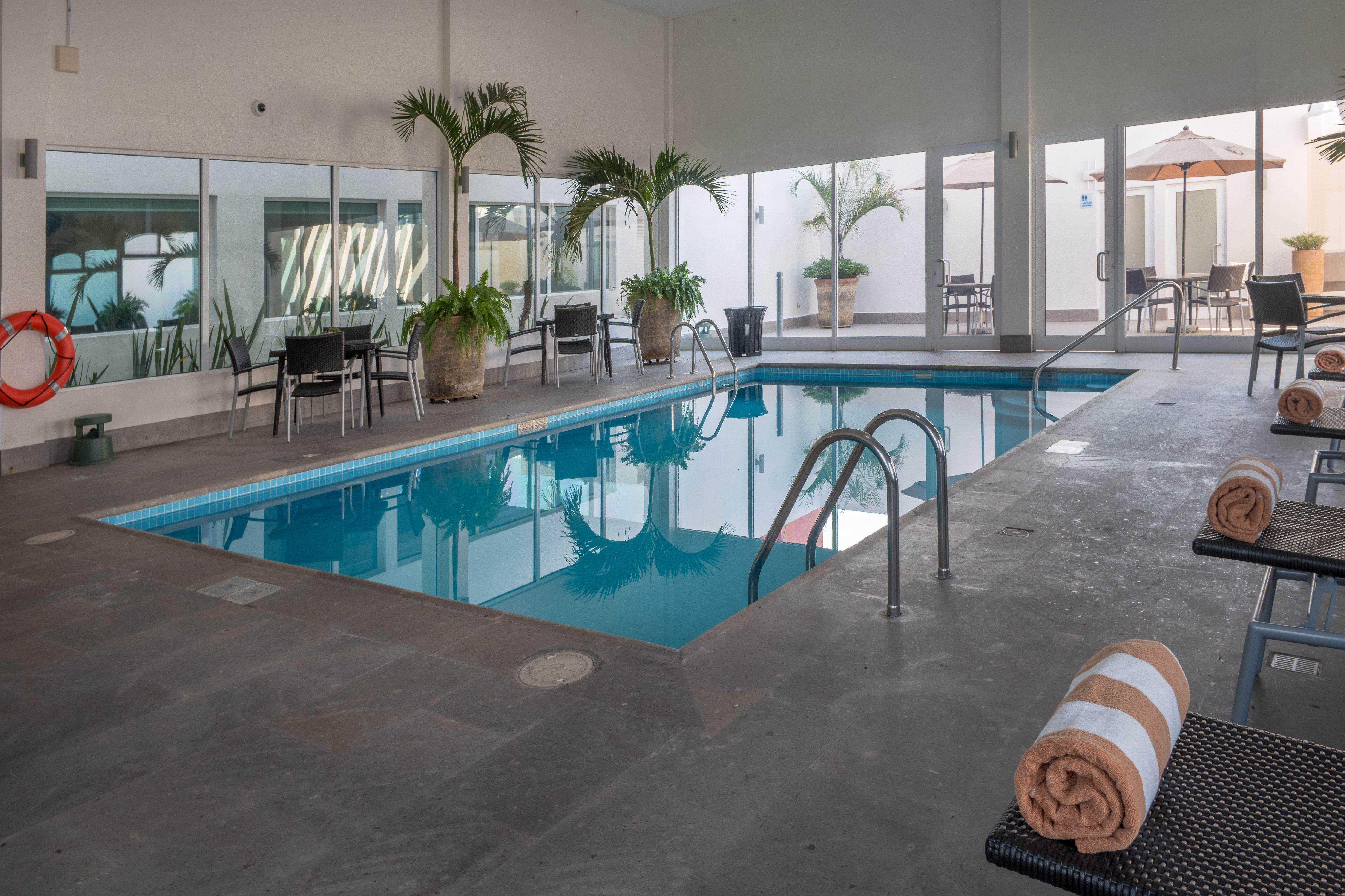 Holiday Inn Express & Suites Silao Aeropuerto Terminal By Ihg Exterior foto